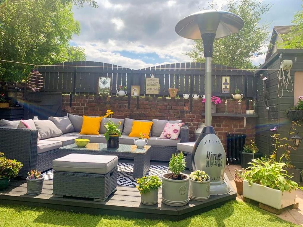 Station Road, Marple, Stockport 3 bed house for sale £525,000