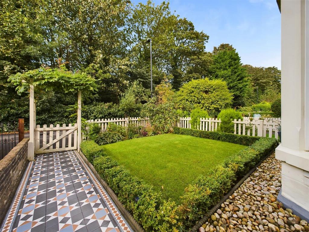 Percy Avenue, Whitley Bay 3 bed terraced house for sale £389,950