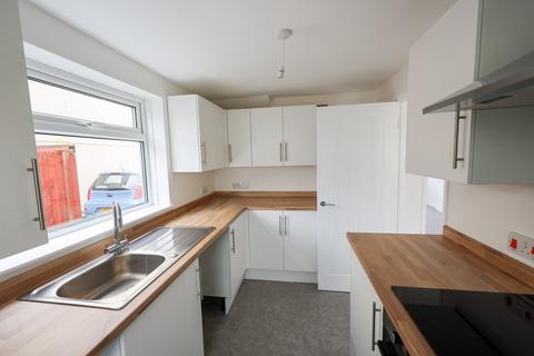 20 Hallane Road, St Austell, PL25 3EL