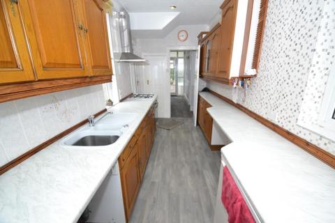 462 Idle Road, Bradford, BD2 2AR