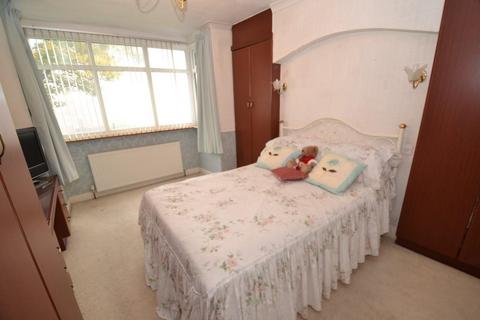 462 Idle Road, Bradford, BD2 2AR