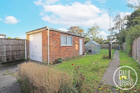 2 bedroom semi-detached house for sale, Kimberley Road, Lowestoft, NR33