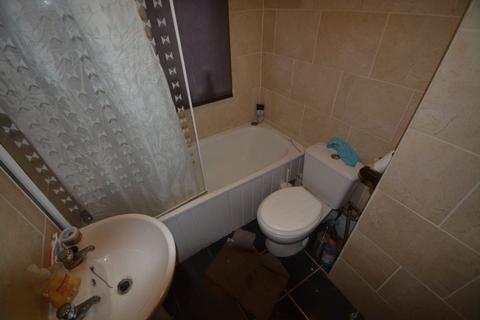 5 bedroom house to rent, Ashville Road, Leeds LS6