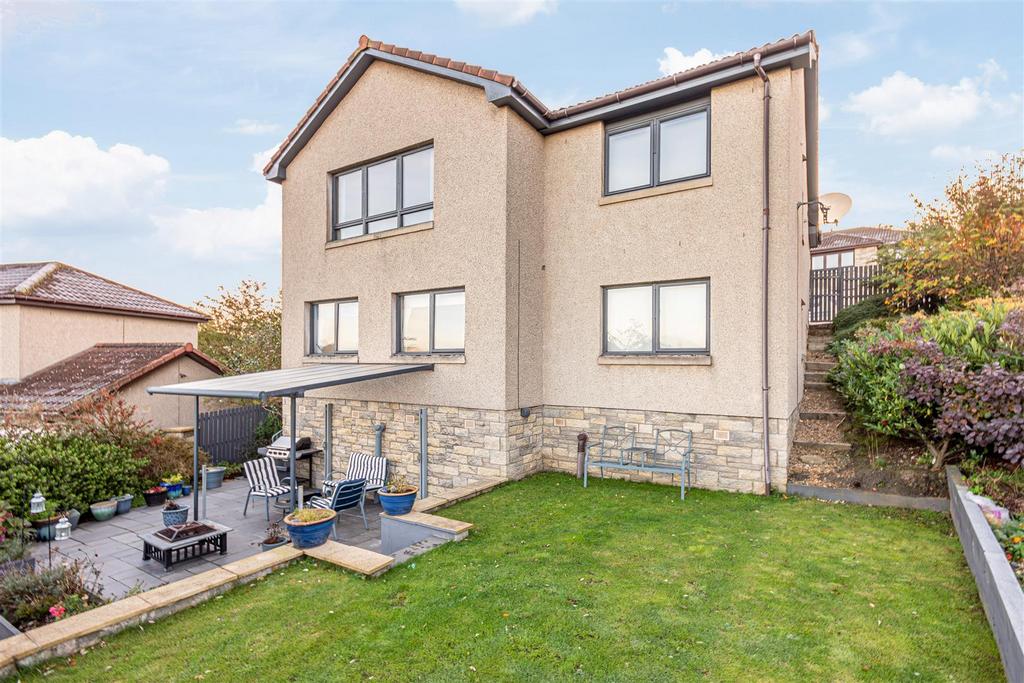 14 James Miller Road, Rosyth, Dunfermline 4 bed detached house for sale