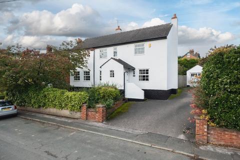 4 bedroom detached house for sale - Old Coach Road, Kelsall