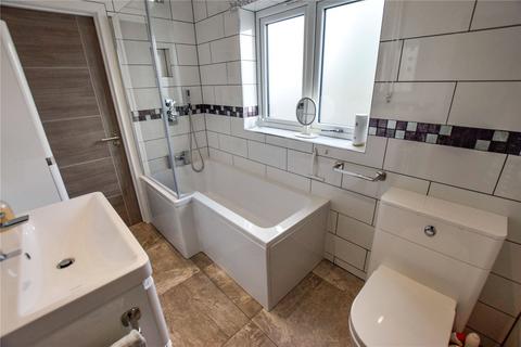 13a Campbell Close, Romford, RM1 4SA