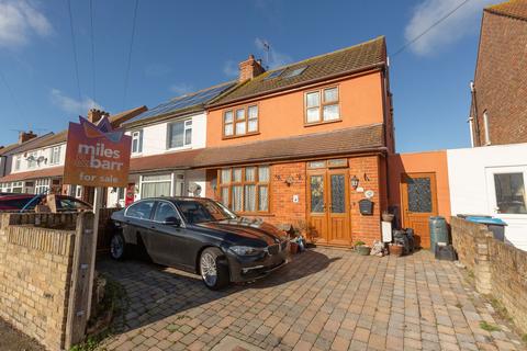 4 bedroom semi-detached house for sale - Whitfield Avenue, Broadstairs, CT10