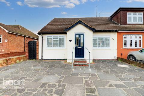 2 bedroom semi-detached bungalow for sale, Hunter Drive, Hornchurch