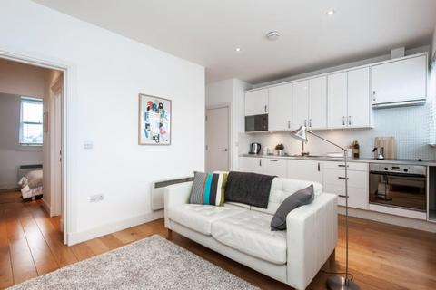 1 bedroom flat for sale, Earl's Court Road