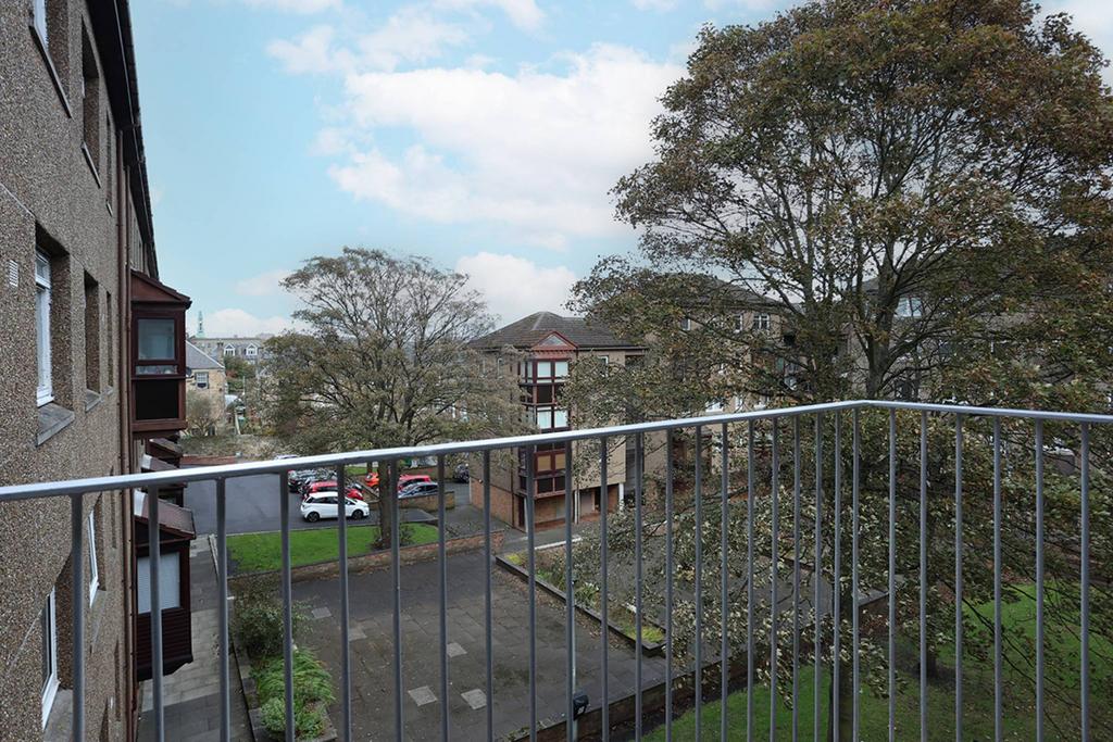 MFL2220661 337.jpg