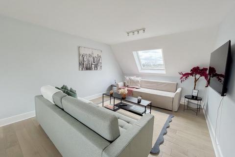 3 bedroom apartment for sale, Haverstock Hill, London, Camden, NW3