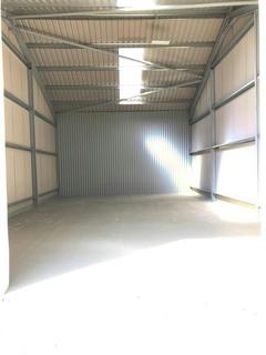Warehouse to rent, Black Bull Commercial Units (100m A1), North Witham, Colsterworth, Grantham, NG33 5LL