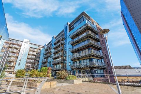2 bedroom flat to rent, Breadalbane Street, Leith, Edinburgh, EH6