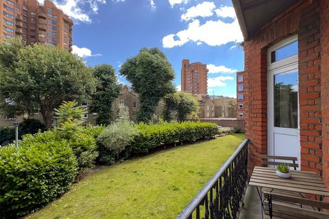 3 bedroom apartment for sale, Ashburnham Road, Chelsea, London, SW10