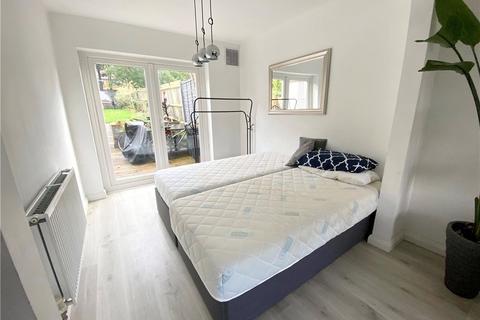 71 Burrfield Drive, Orpington, BR5 4BY