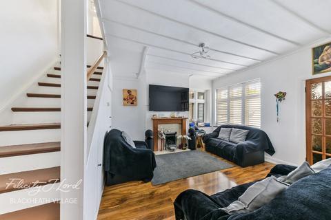 6 Senlac Road, London, SE12 9NA