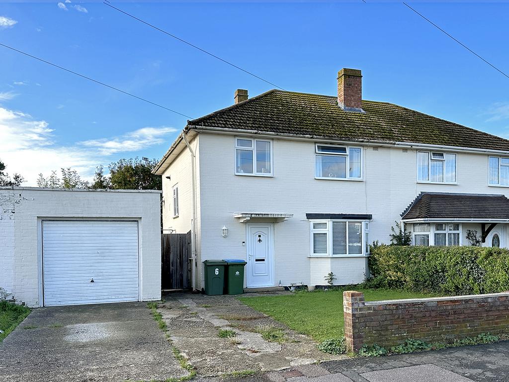 Anson Road, Rose Green, Bognor Regis, West Sussex PO21 3 bed semi