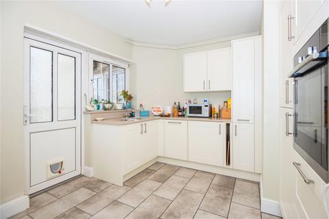 2 bedroom apartment for sale, Richmond Road ( Entrance From Sion Road), Twickenham, TW1