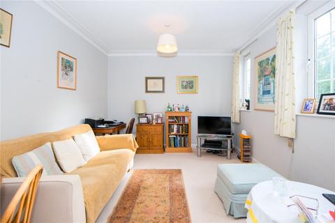 2 bedroom apartment for sale, Richmond Road ( Entrance From Sion Road), Twickenham, TW1