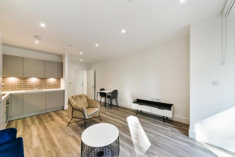 1 bedroom apartment for sale - Spruce House, Whitebeam Way, London, SE10