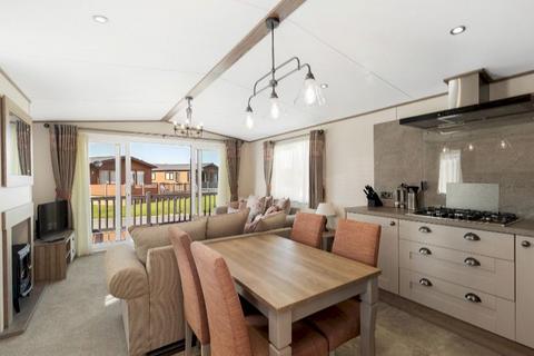 2 bedroom lodge for sale, main park 13, Caersws SY17