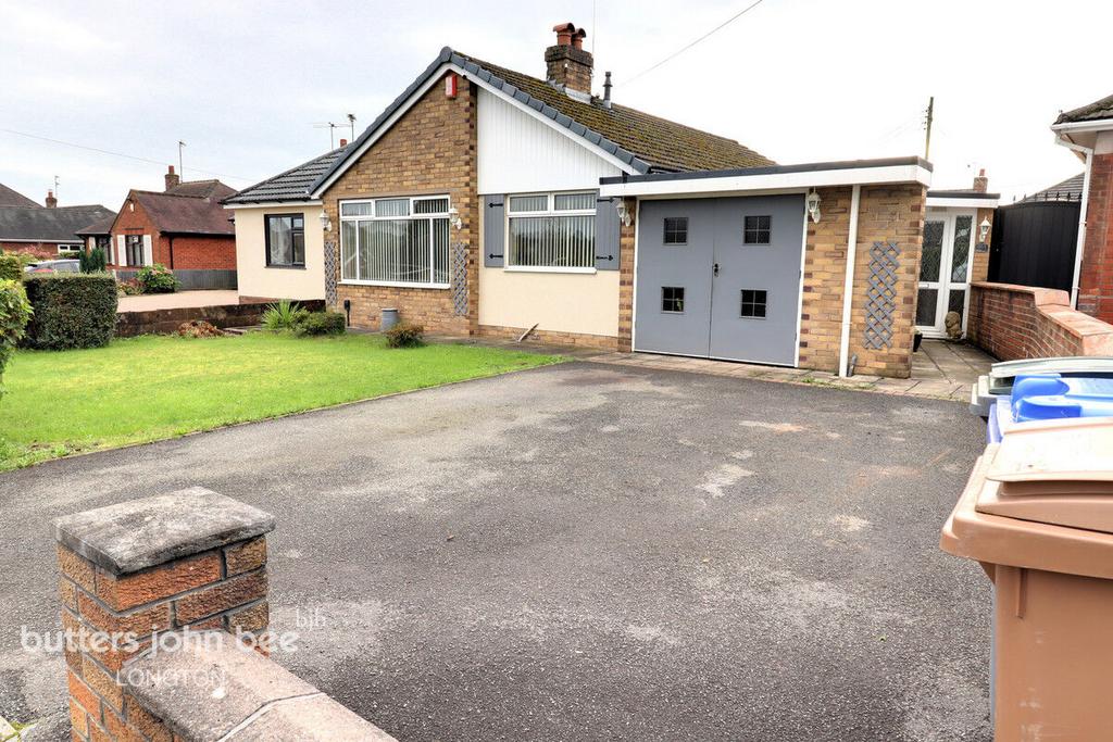 Caverswall Road, StokeOnTrent 2 bed detached bungalow for sale £225,000