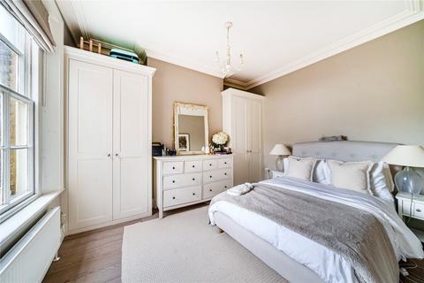 33a Bridge Road, East Molesey, KT8 9ER