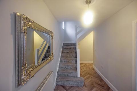38 Baileys Close, Widnes, WA8 9JR