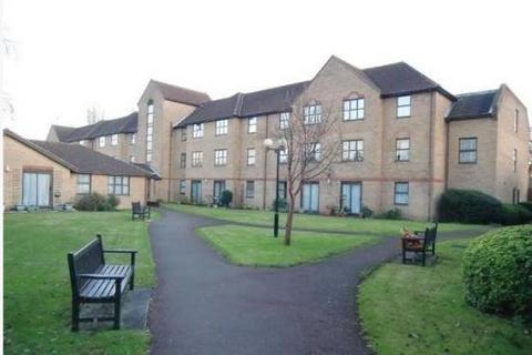 1 bedroom flat to rent - 54a Pittman Gardens, Ilford, IG1