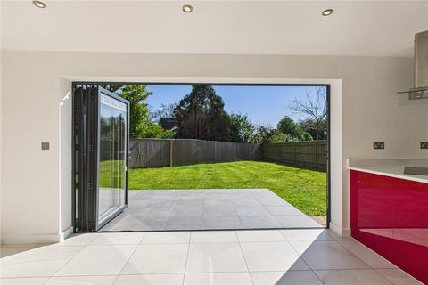 6 bedroom detached house to rent, Bridle Road, Whitchurch Hill, Reading, RG8