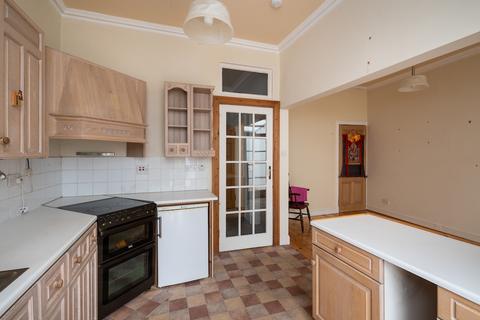 10 Trinity Crescent, Edinburgh, EH5 3ED