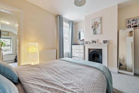 82 Amity Road, Reading, RG1 3LL