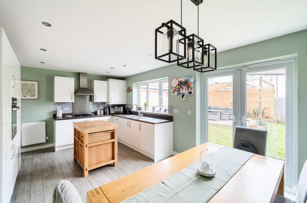 Kitchen / Diner