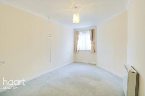 1 bedroom apartment for sale, Station Road, Clacton-On-Sea