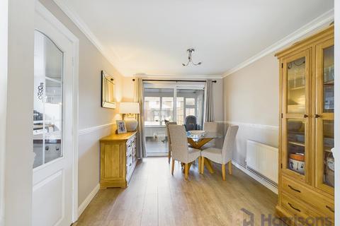 35 Berkeley Court, Sittingbourne, ME10 1UP