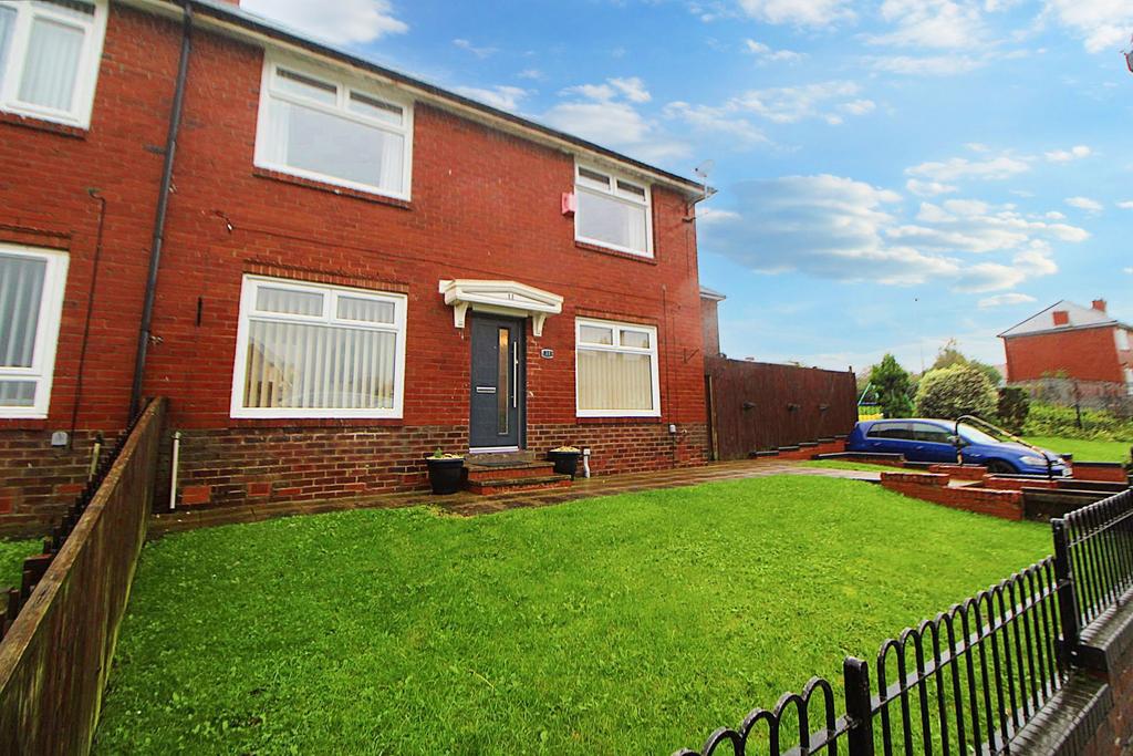 Meadowdale Crescent, Newcastle upon Tyne, Tyne and Wear, NE5 3HL 3 bed