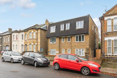 2 bedroom flat for sale, Ellison Road, Streatham Common, London, SW16