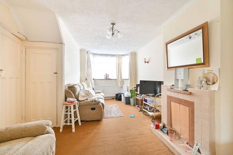 37 Crabtree Avenue, Wembley, HA0 1LW