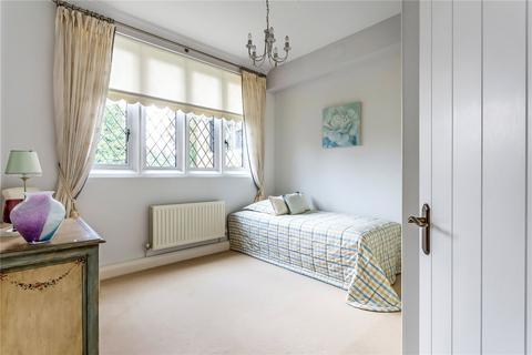 Flat 1, Bonaly House Neb Lane, Oxted, RH8 9JZ