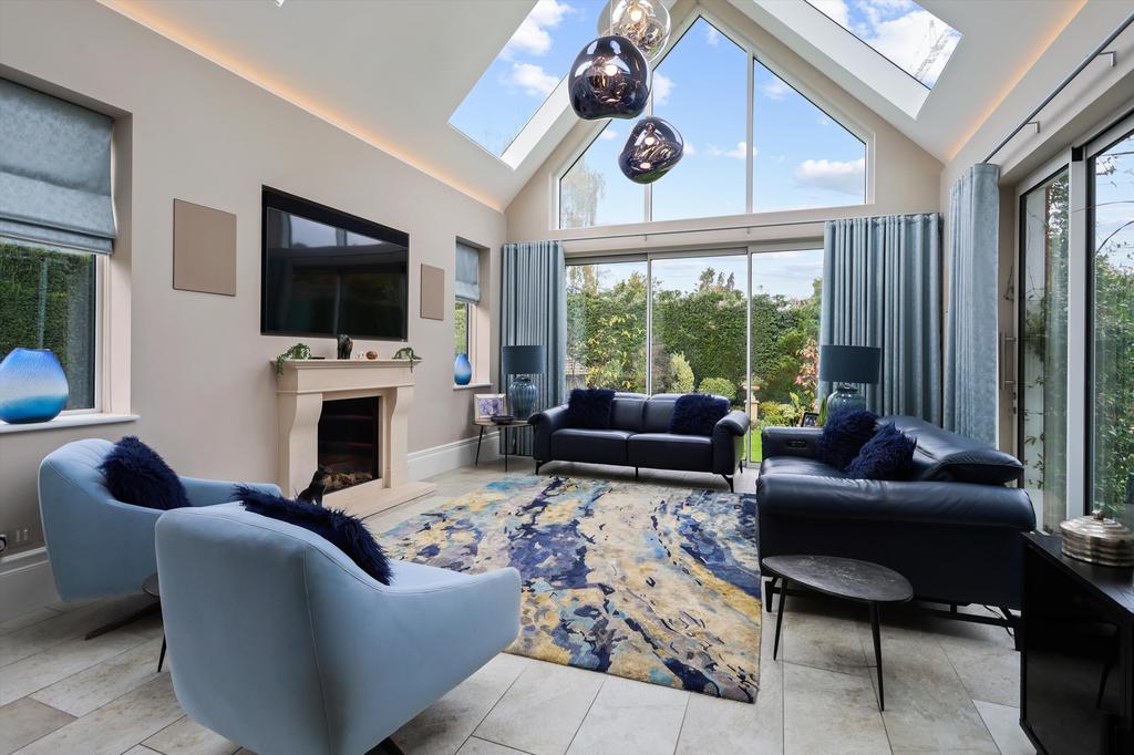 Eaton Park, Cobham, Surrey, KT11 5 bed detached house for sale £3,500,000