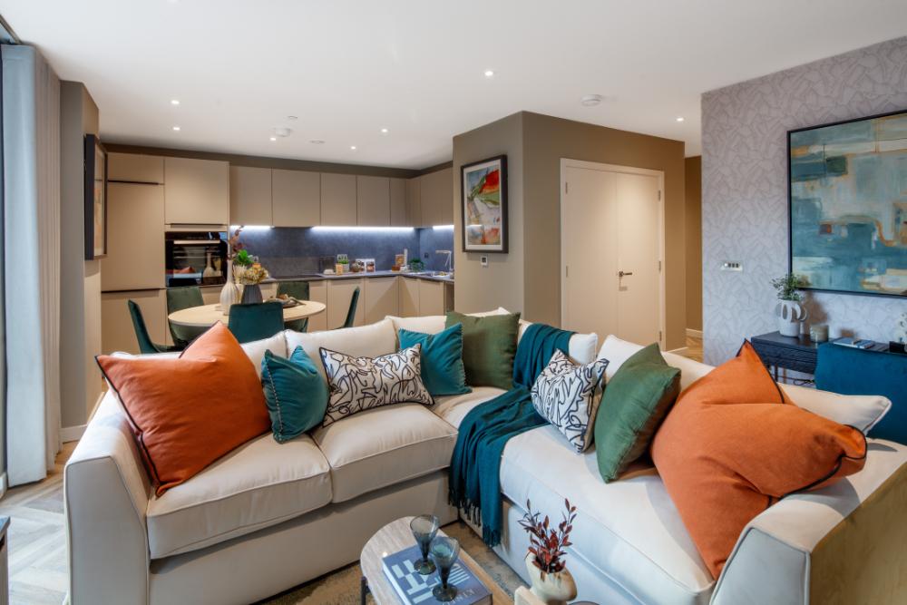Addiscombe Oaks- show flat (2).jpg