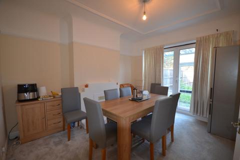 148 Uppingham Avenue, Stanmore, HA7 2JU