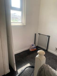 16 Saltholme Close, Middlesbrough, TS2 1TL