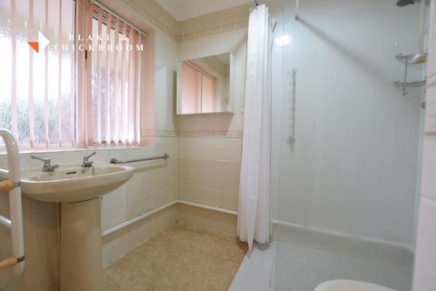 1 bedroom ground floor flat for sale, Castle Road, Clacton-on-Sea
