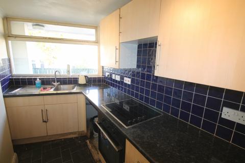 1 bedroom flat for sale, 35-37 St. Johns Road, TW7