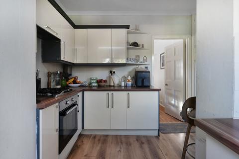 4 bedroom detached house for sale, Cherryholt Road, Stamford, PE9