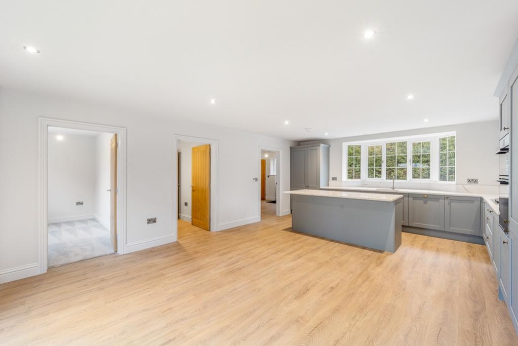 Plot 15, The Parklands (Sudbrooke)-9