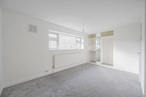 5 Chipka Street, London, E14 3LD