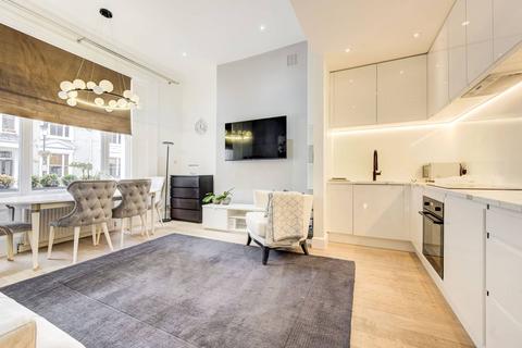 2 bedroom flat for sale, Eardley Crescent, Earls Court, London, SW5
