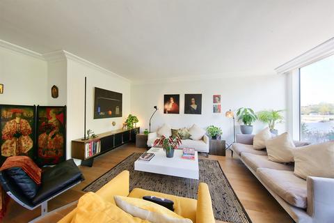 2 bedroom apartment to rent - Albert Bridge House, SW11 4PL